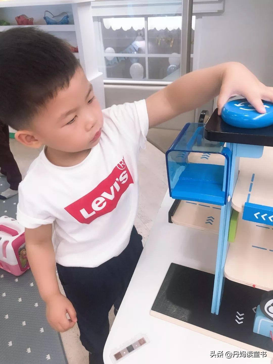 秋季流行童装品牌,今年流行的秋季童装品牌