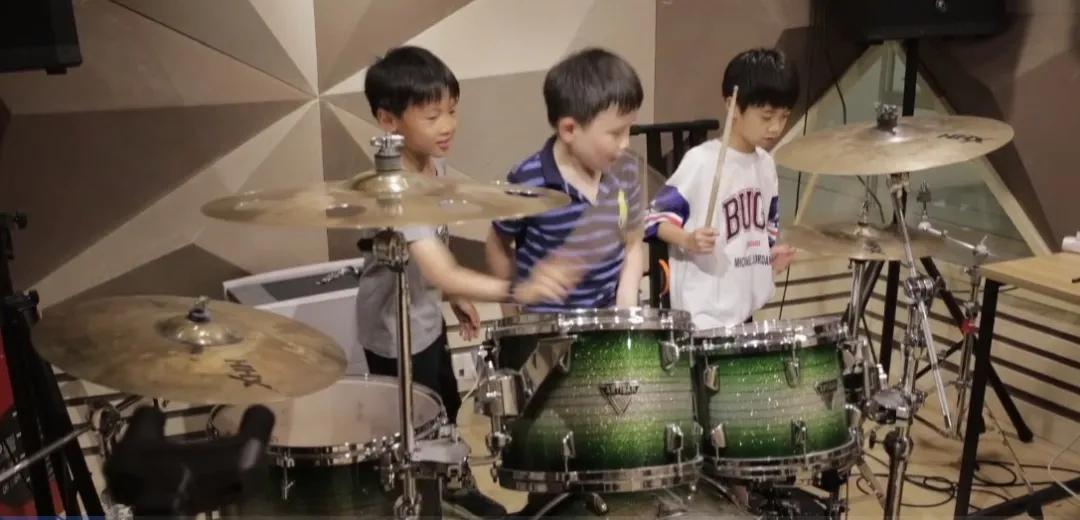 姚林：乐队是有血有肉的“人”玩音乐需要人性化