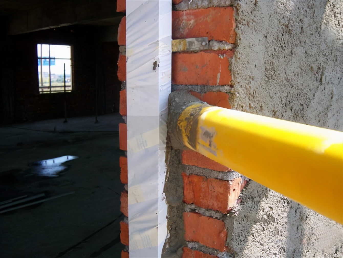 发泡剂可以防下水道漏水渗水吗,自建房窗户打胶