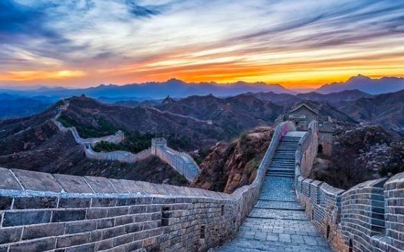 中国长城为何能屹立不倒冷知识,长城为什么千年不倒的图片和视频