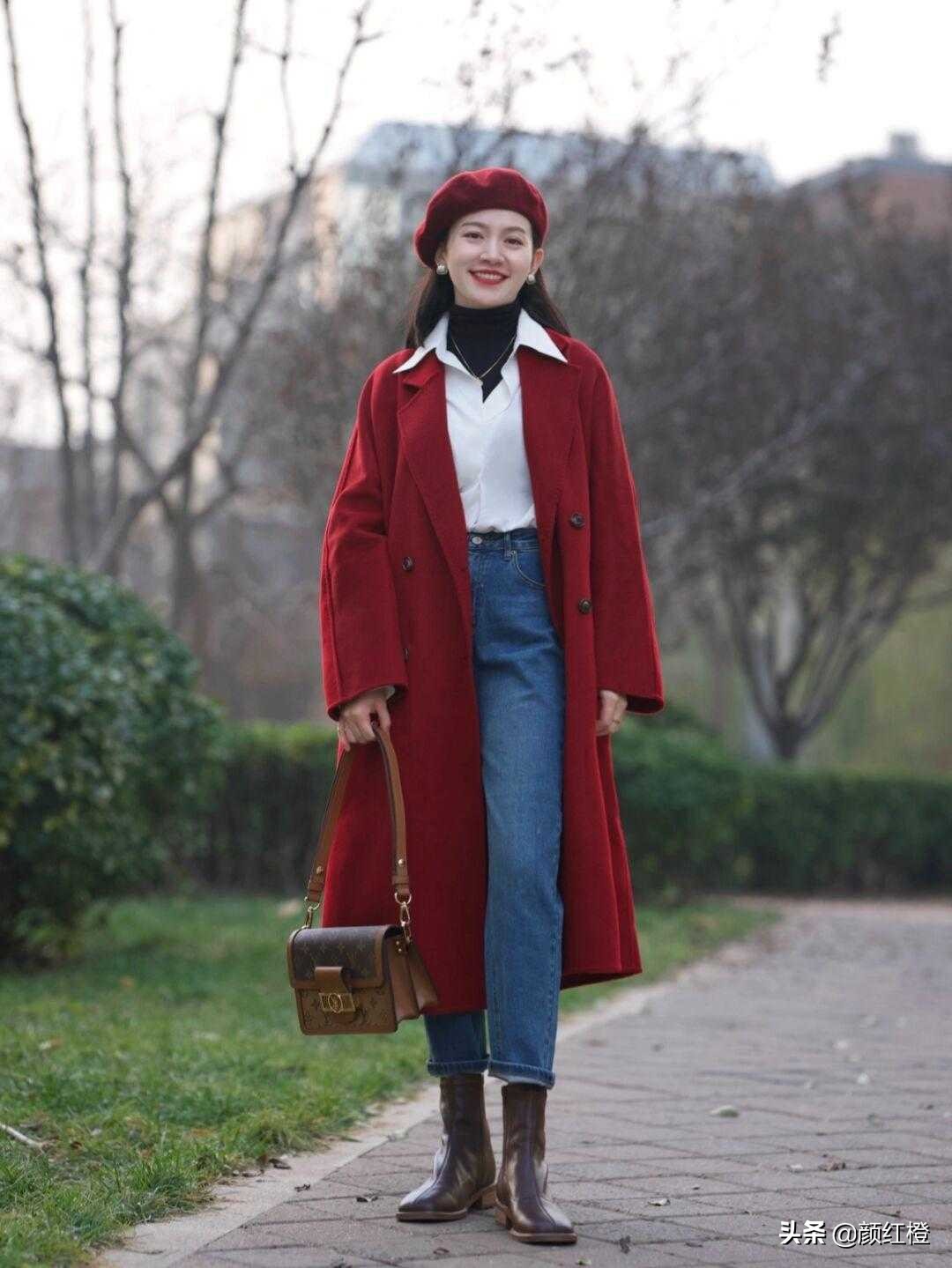 这些才是红色大衣的正确搭法,经典稳重又有气场,让你美出新高度