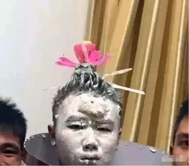 洗头发的时候很痒怎么办,为什么洗头发撕下来很痒