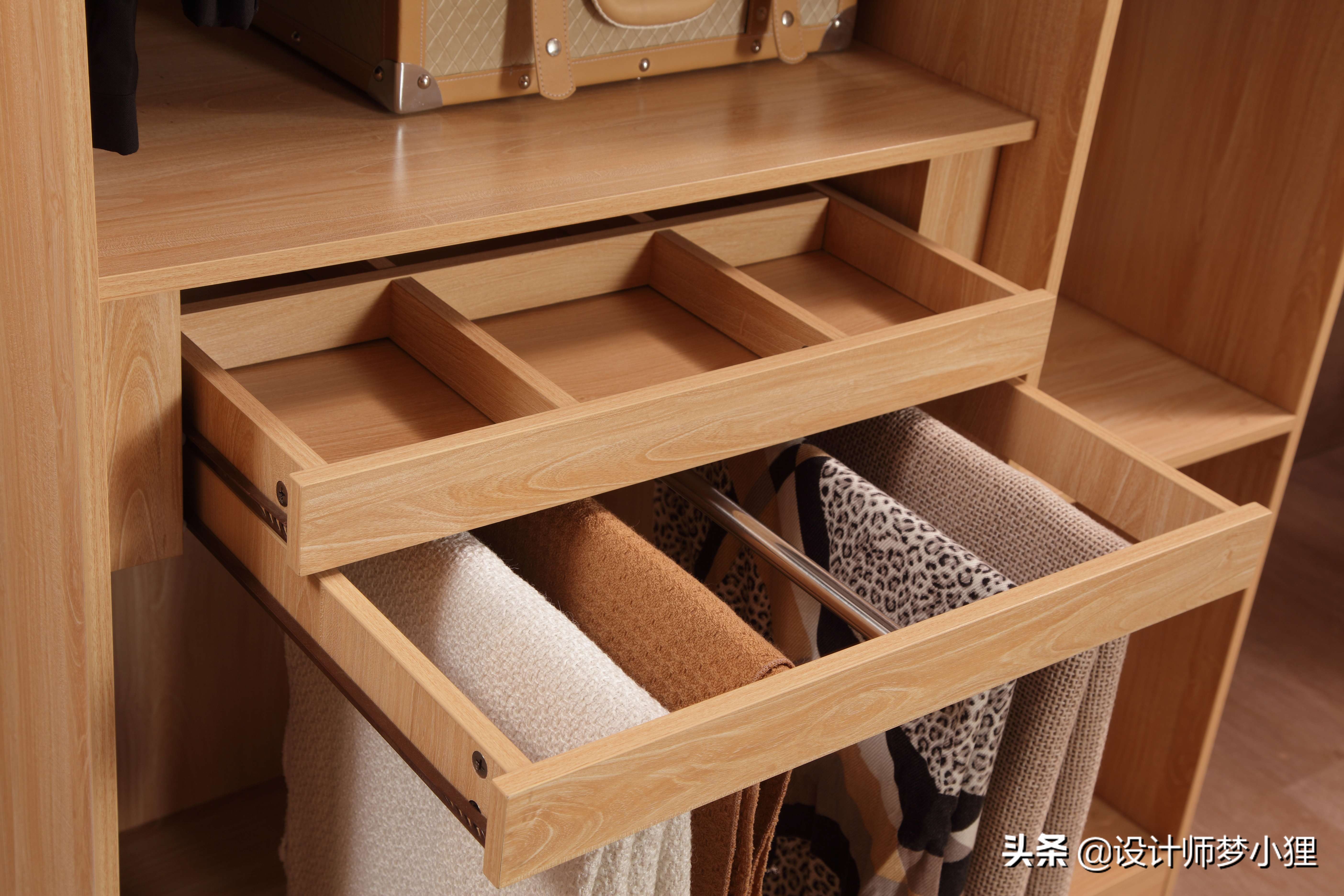 定制衣柜测量话术,定制衣柜有水纹