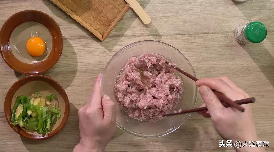 火哥抄手馅做法,四川红油云吞的做法