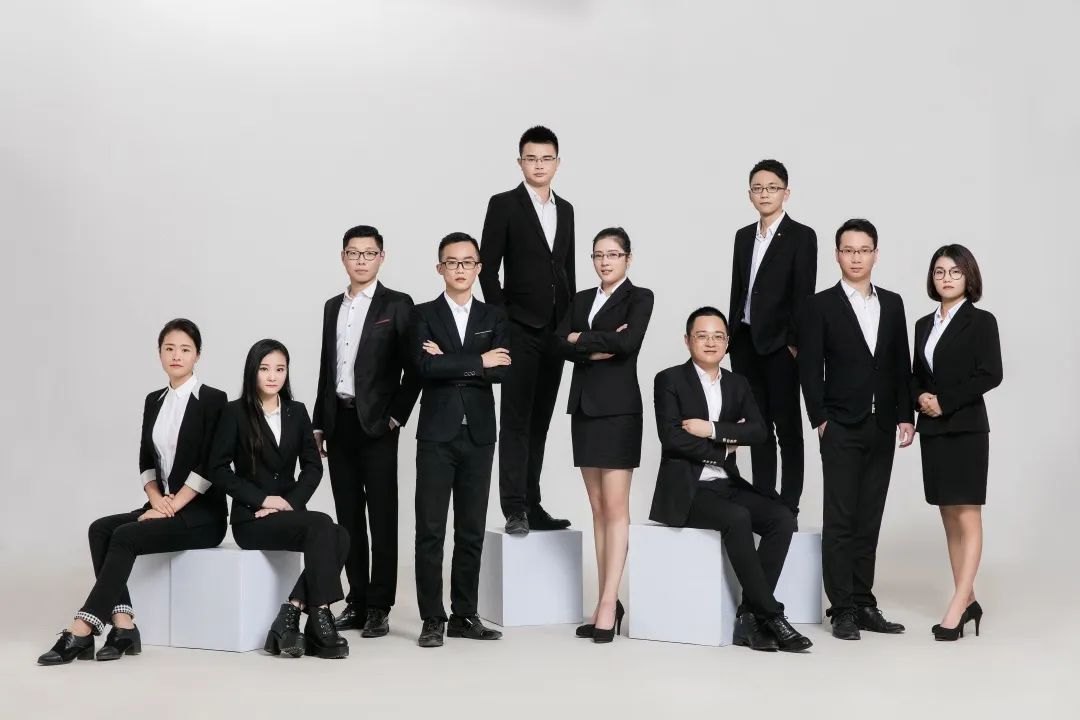 他从电力局下海，要成为中国最专业的知识产权律师……