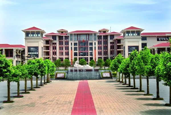 郑州高中top1,郑州top10高中