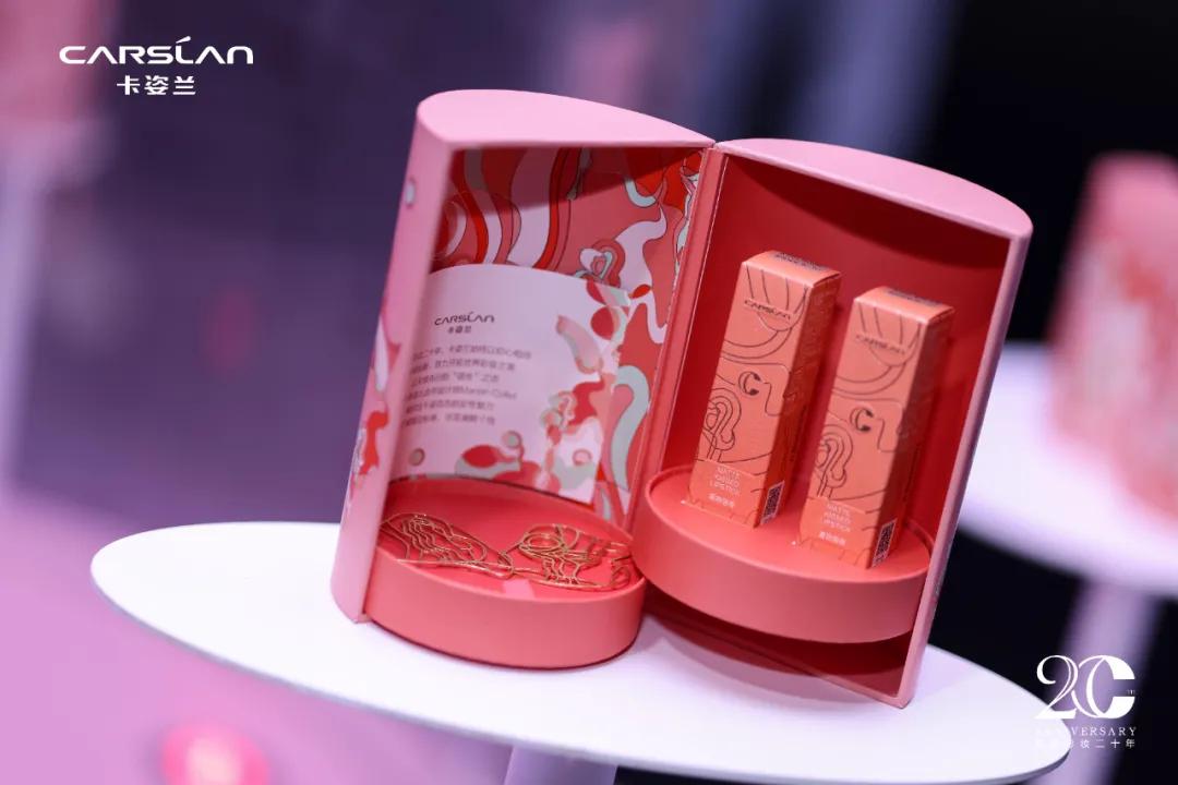 卡姿兰美芯2019,卡姿兰挚宠双芯唇膏盛世中国红