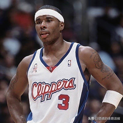 三号艾弗森,球衣三号艾弗森