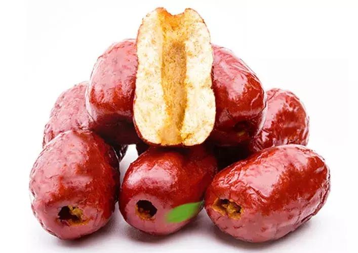 年货零食推荐坚果,坚果类零食大礼包推荐