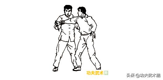 空手夺*首匕**（2），用既猛且狠的手段制服歹徒，保全生命