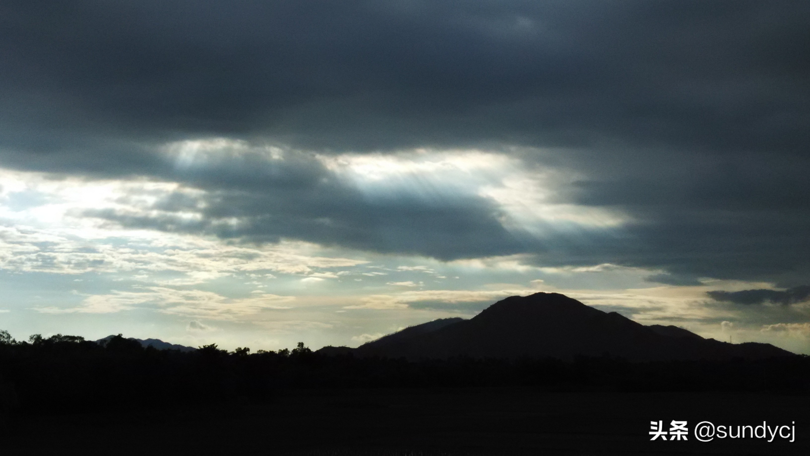 小奔奔,长安新能源奔奔自驾游西藏