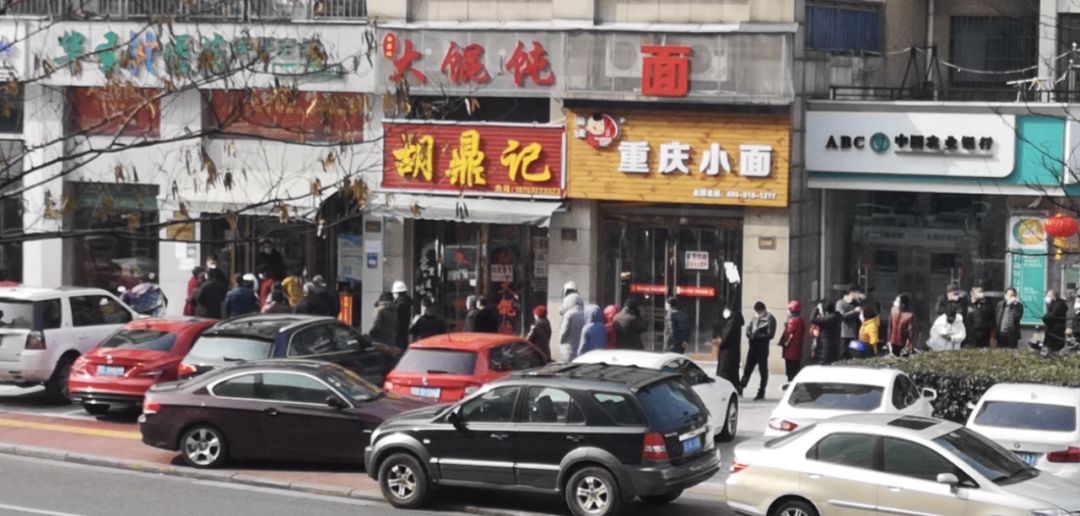 托朋友在韩国买口罩,从韩国戴口罩回国