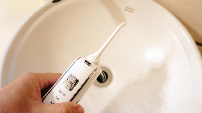 美国便携水牙线,好来便携式水牙线