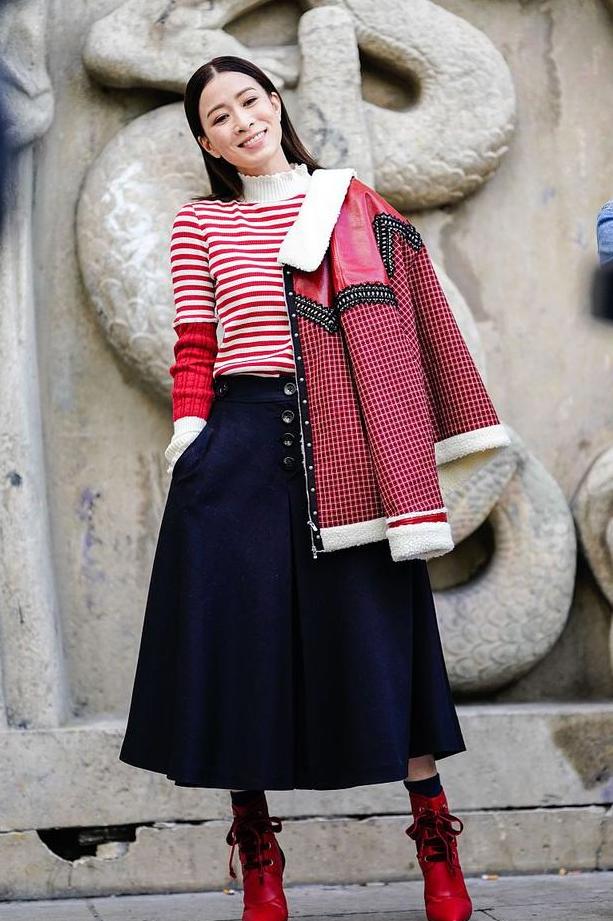 大衣穿出时髦高级感,呢子大衣穿出休闲感