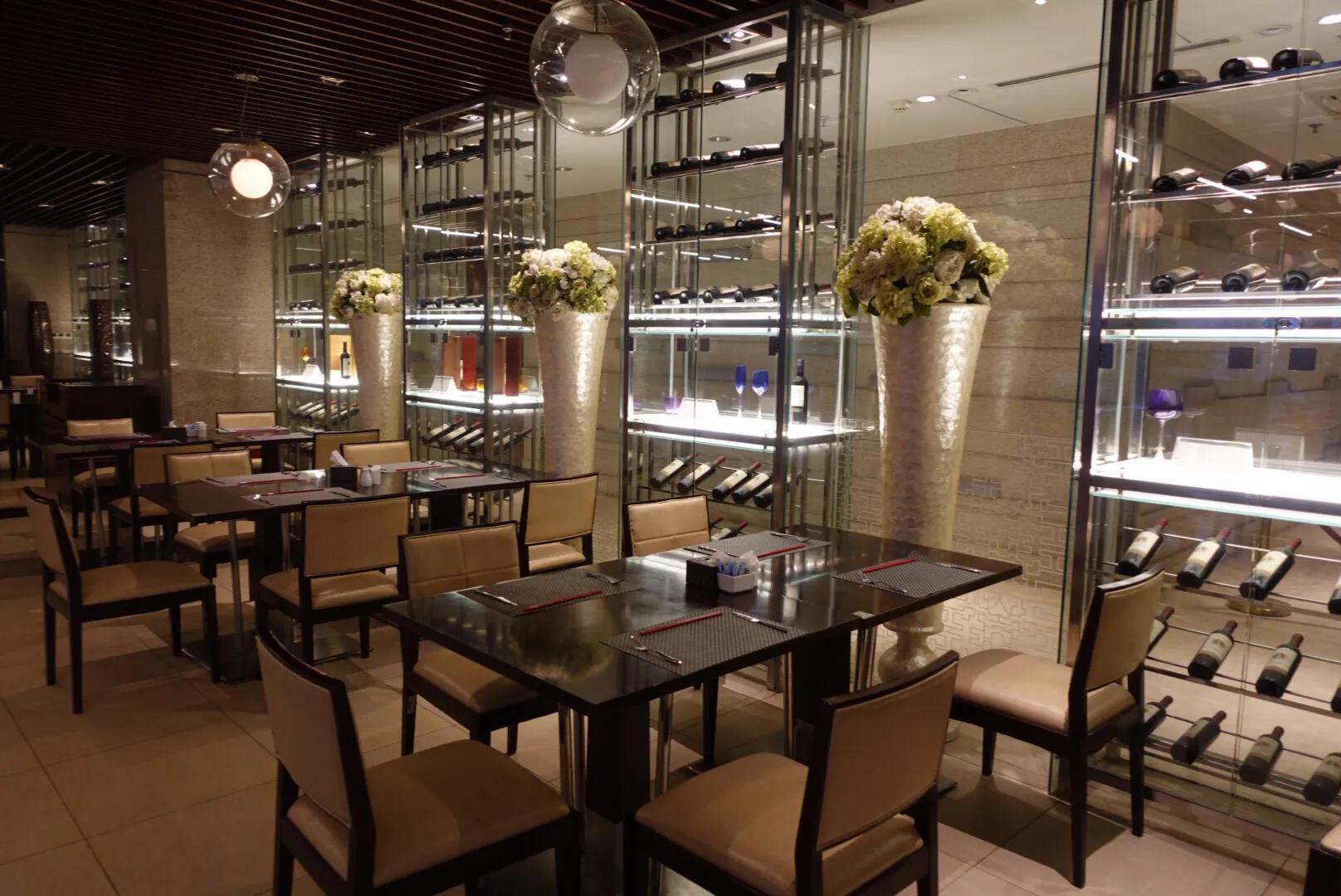 南京这家11年的酒店自助餐，现蒸海味畅吃！鲜掉眉毛～