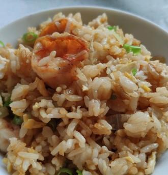 怎么能炒出跟饭店一样美味的炒饭,火腿炒蛋炒饭的做法大全图解