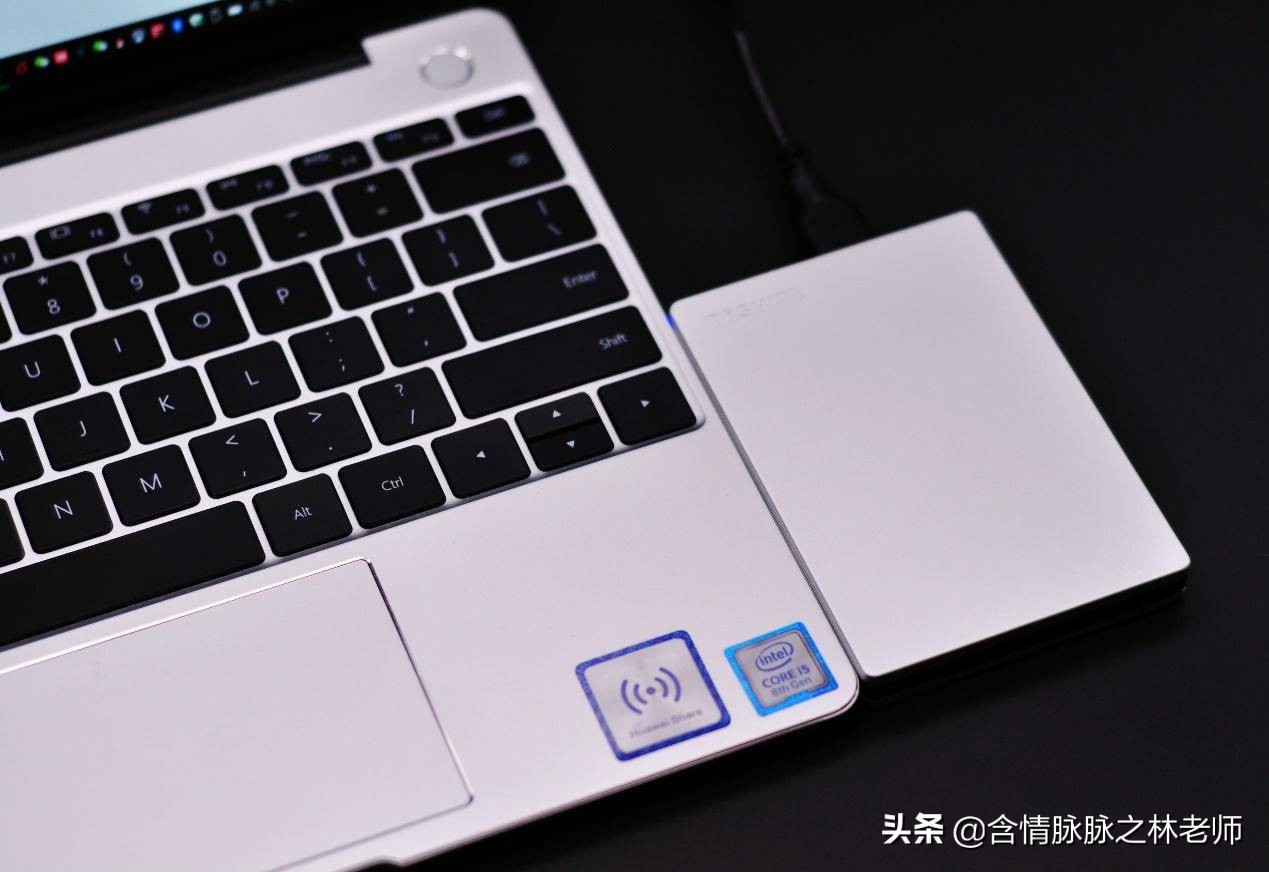 颜值在线，小巧能打，TOSHIBASlim移动硬盘使用体验