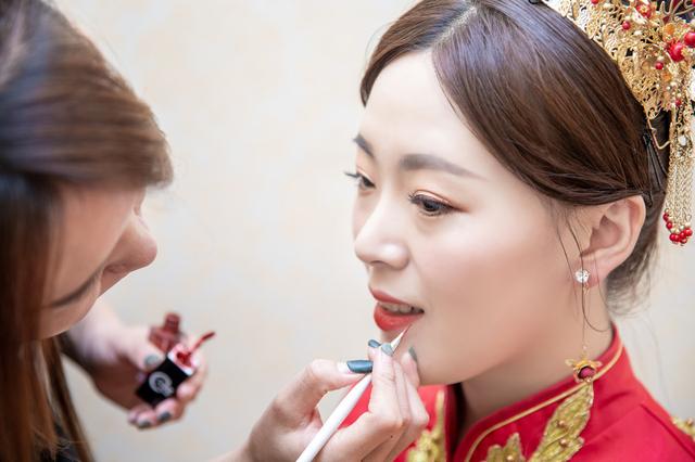 结婚时新娘临时加价导致男方退婚,结婚当天新娘要彩礼新郎一怒走人