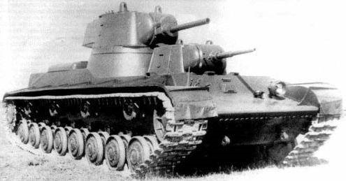 差点设计成双炮塔怪物！斯大林一句话拯救了这款坦克，德军都在用