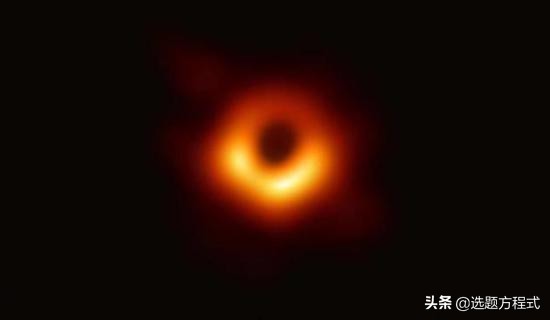 比起遥远的黑洞，网友更喜欢看视觉中国、翟天临式“脱轨”现场？