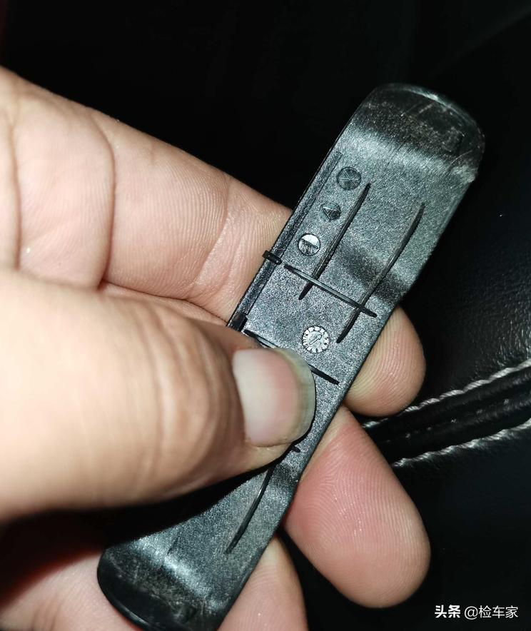 40万左右买福特老野马,50多万买野马5.0值得吗