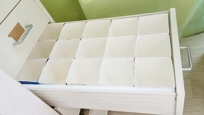 竖牛奶箱怎么改造收纳盒,纯牛奶盒子可以做成什么收纳