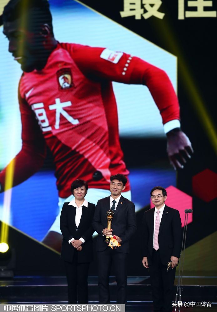 郑智足球助理教练,郑智成为恒大新掌舵人