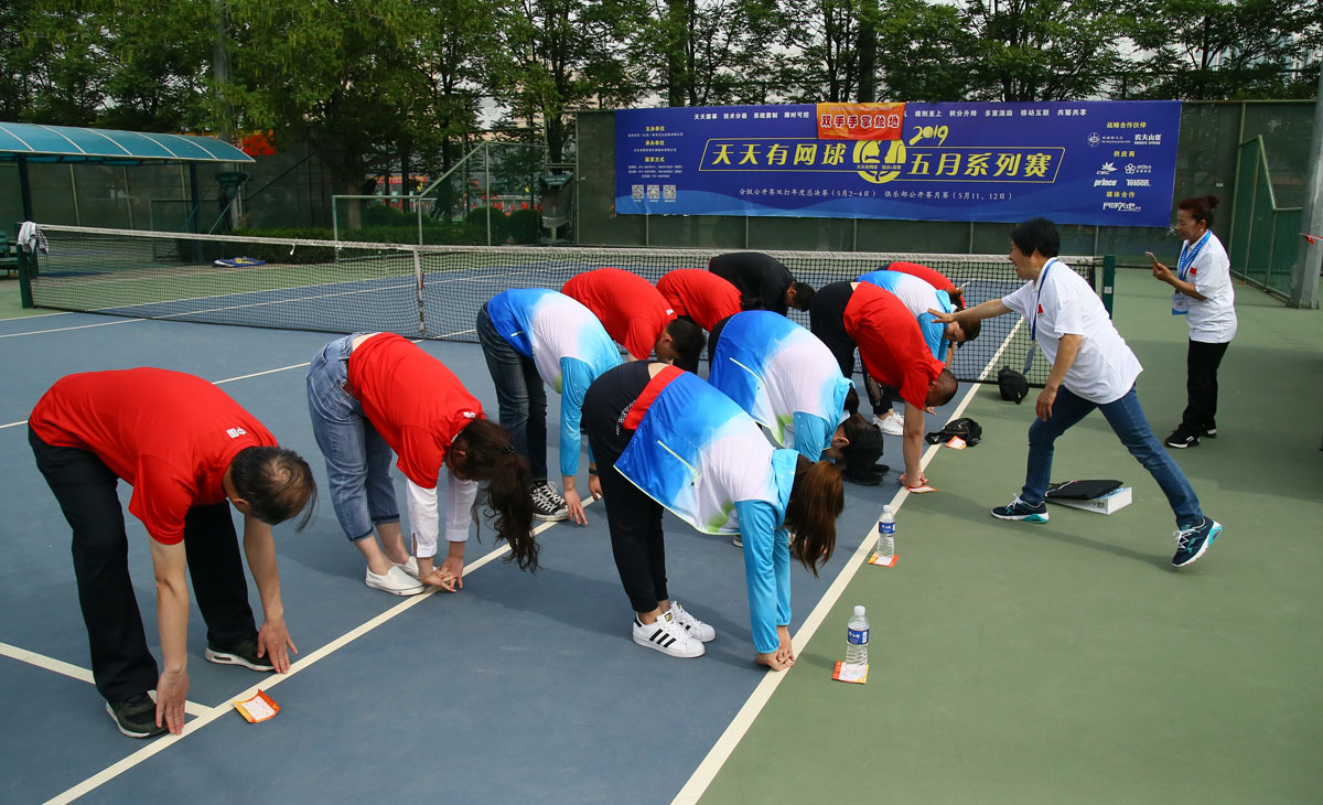 第七届来京建设者趣味健身活动举行3000人参与