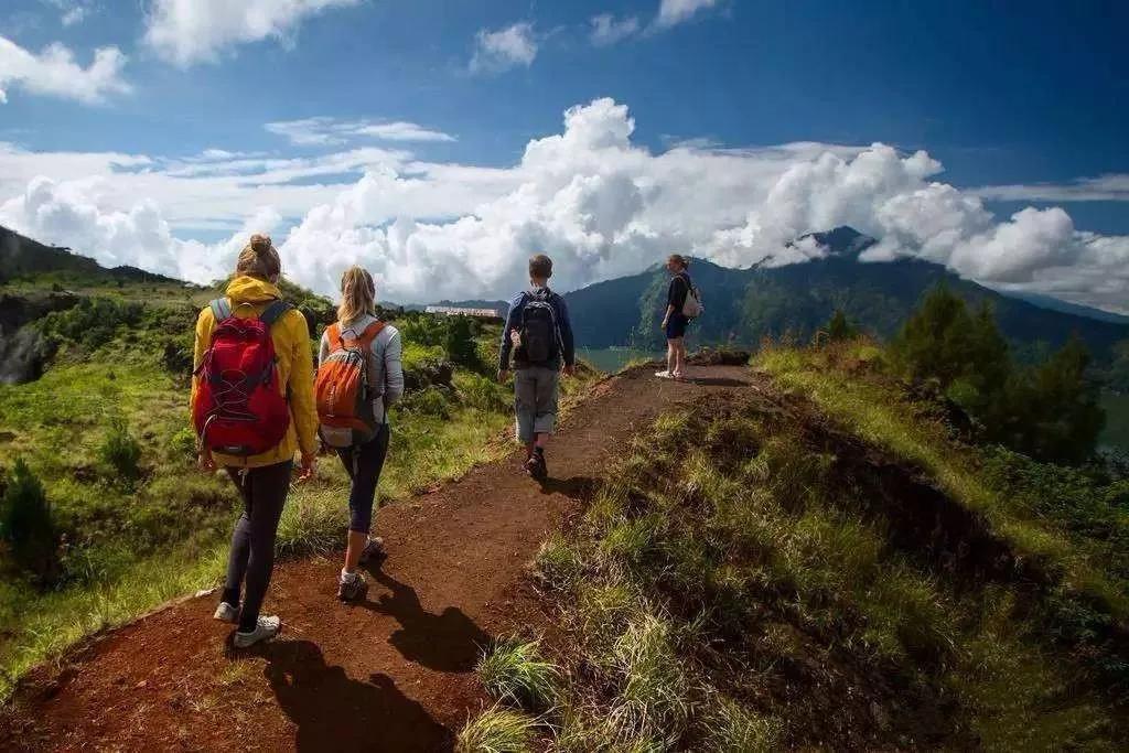 登山必看的10个细节,登山注意事项和技巧