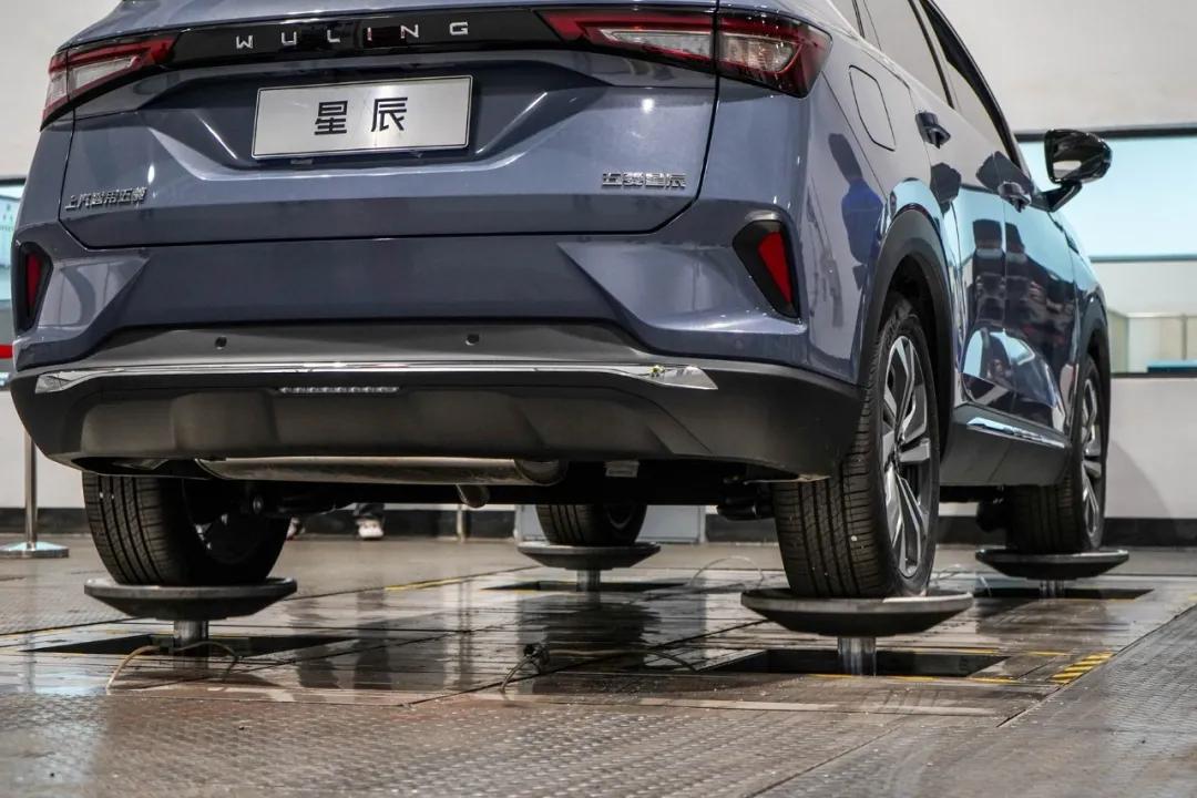 去柳州本地看五菱车,广西五菱参观