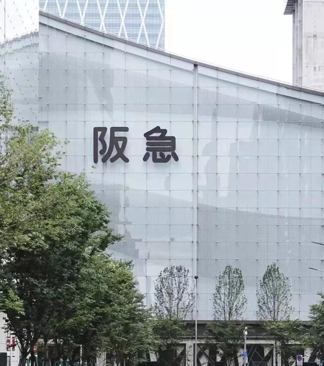 和奥运冠军杨倩合影,杨倩家乡观看奥运会