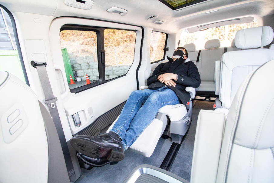 韩系新动向,22款现代mpvstaria