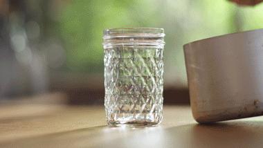 草莓漏奶华,一个没有感情的草莓吃货