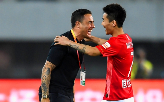 专家预言恒大实力,专家分析恒大对上港