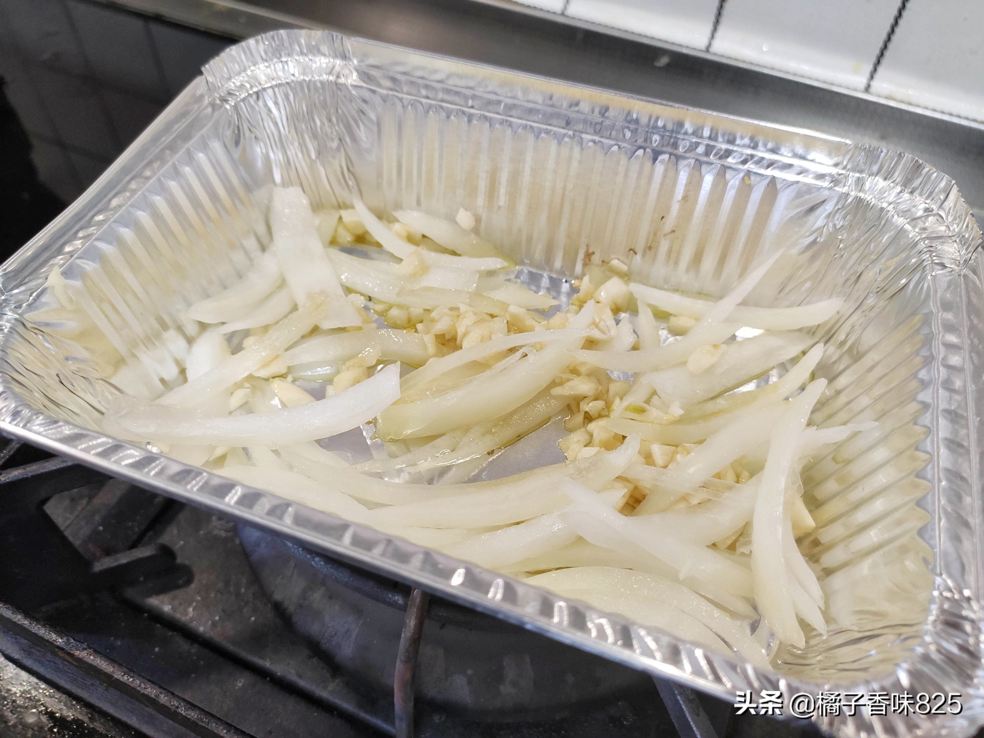 家庭版锡纸肥牛金针菇的做法,超下饭锡纸肥牛金针菇