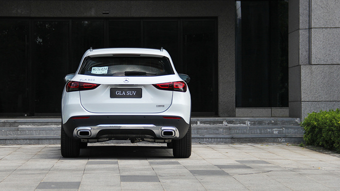 奔驰gla200百公里加速,奔驰gla200排量多大