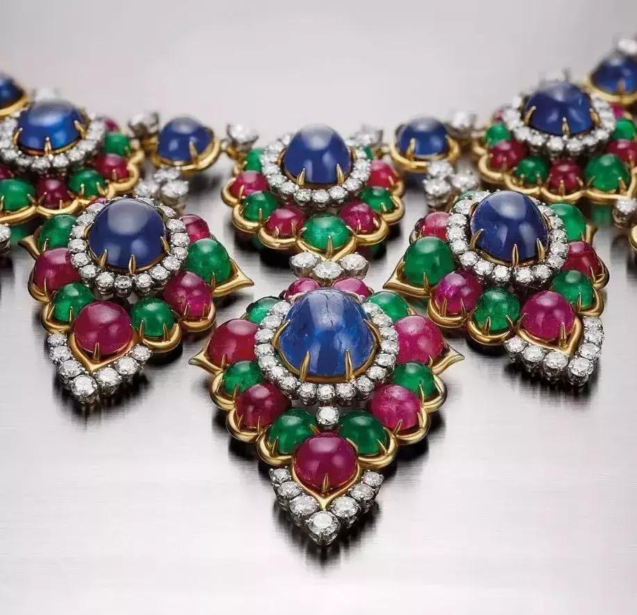 没见识的姑娘，才会花2000块买个mk配饰！