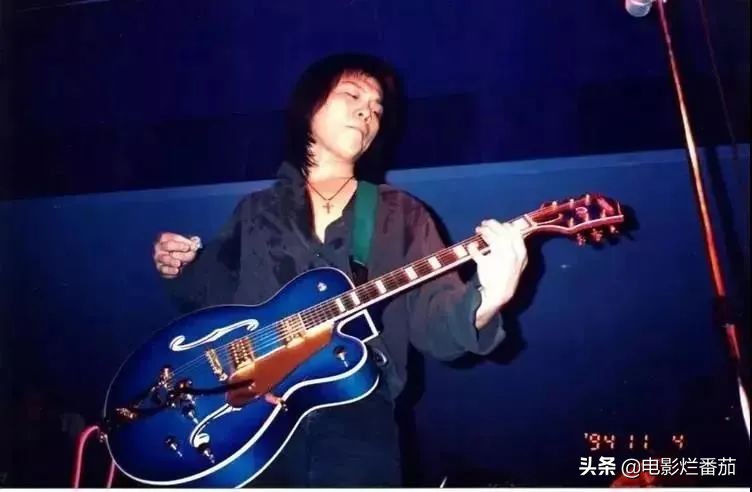 女明星眼中的伍佰,伍佰外表放荡不羁粗犷内心细腻