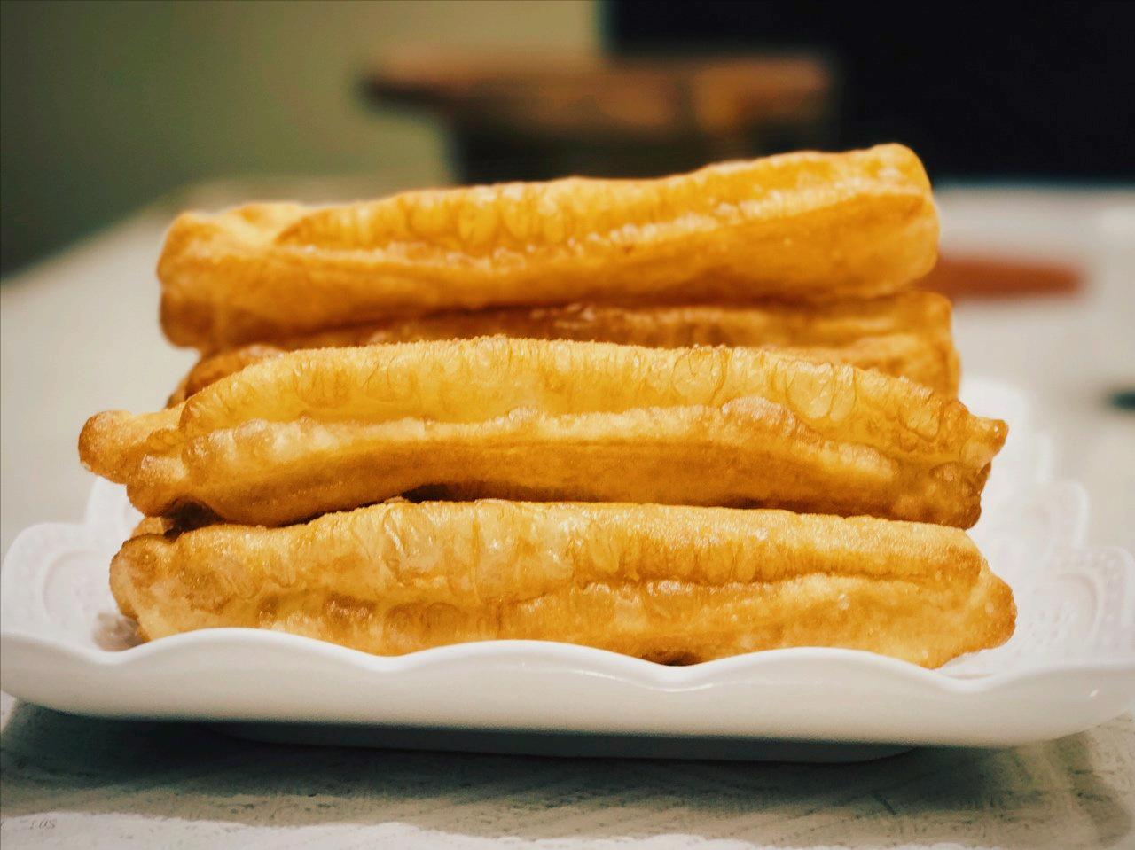 家常炸油条需要放酵母吗,油条不放酵母怎么做才酥脆