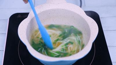 养胃补铁素面条一岁半宝宝,宝宝补铁面条的做法