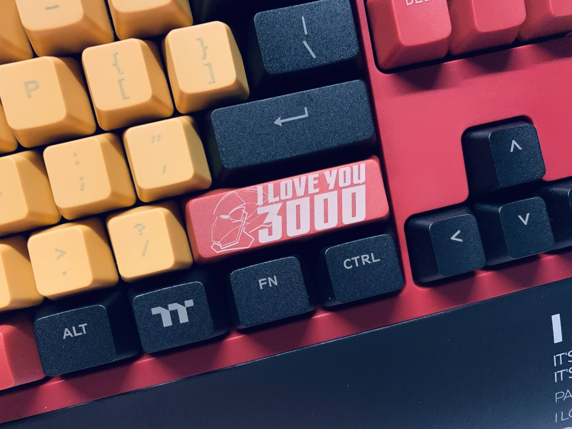 送媳妇爱你3000遍，G521钢铁侠版机械键盘开箱