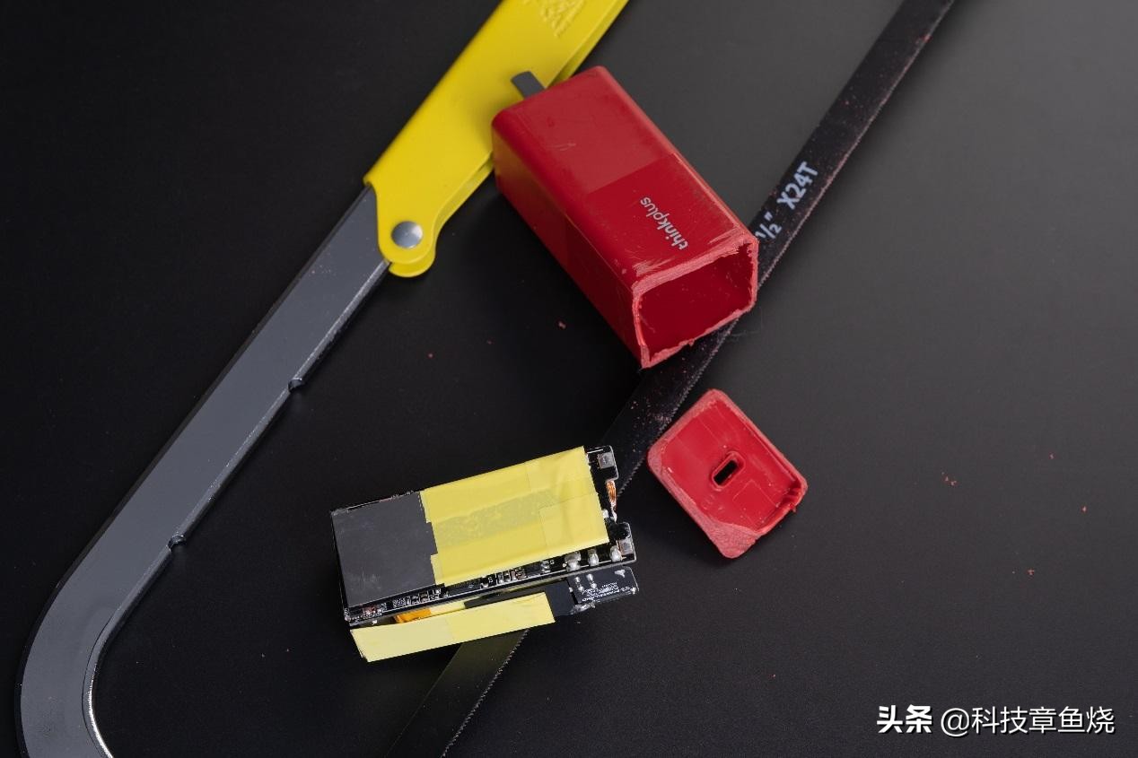 全新一代thinkplus口红电源,thinkplus口红电源黑色参数