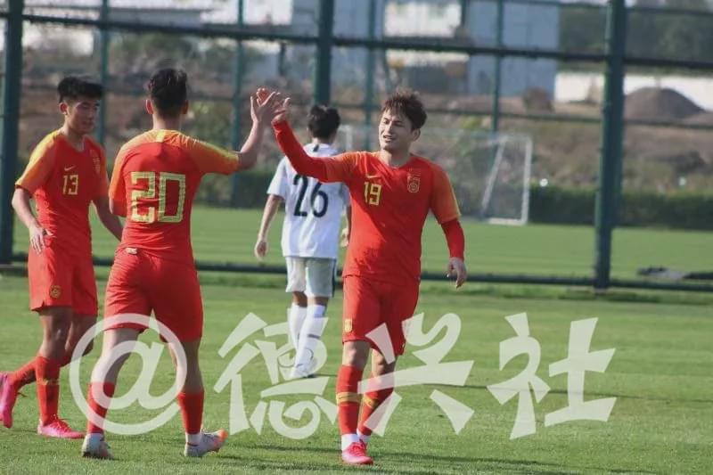 u22国足战平柬埔寨,国足u22对日本集锦