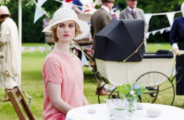 好物之走进英国丨川宁：在英国，没有什么是一杯下午茶解决不了的