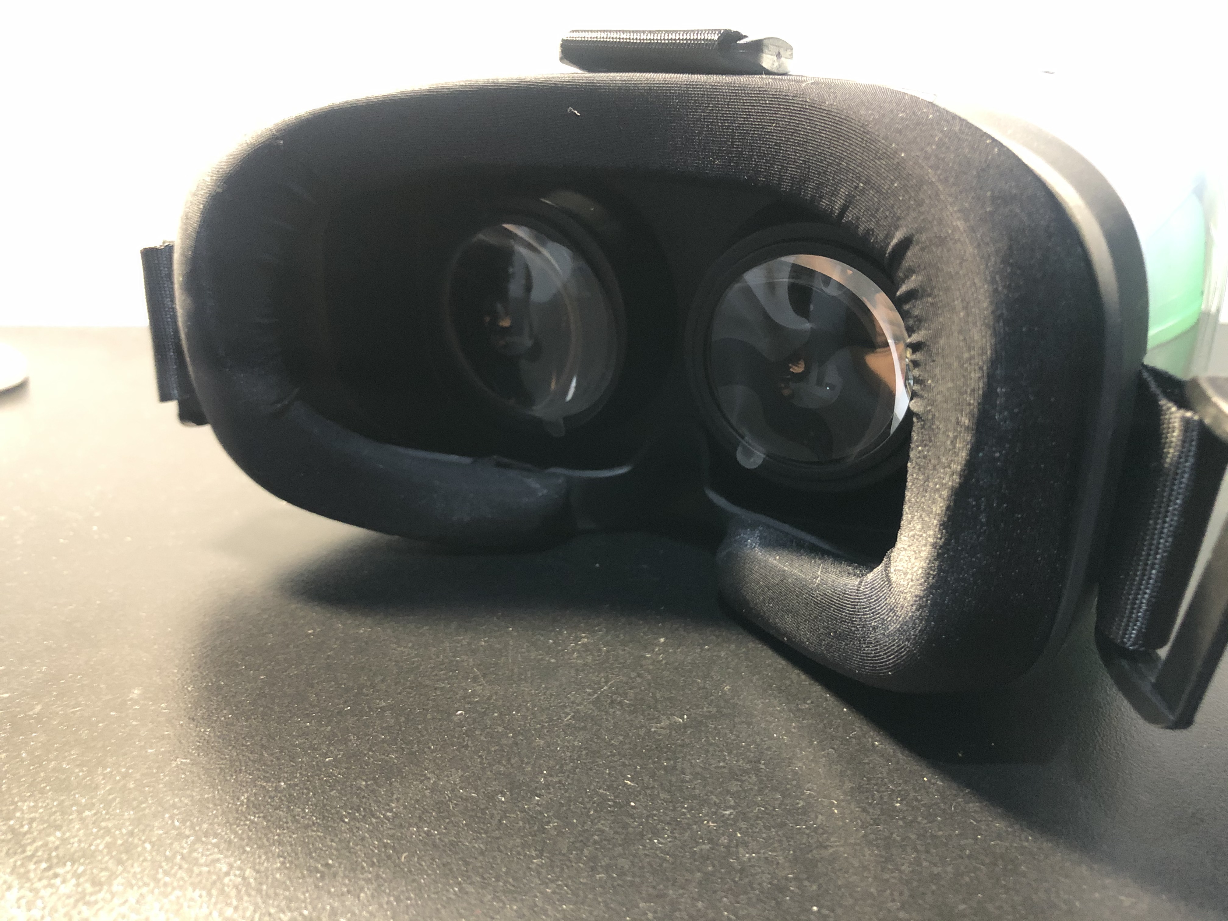 99元包邮的6寸VR，1080P，年轻人的第一块摸鱼屏