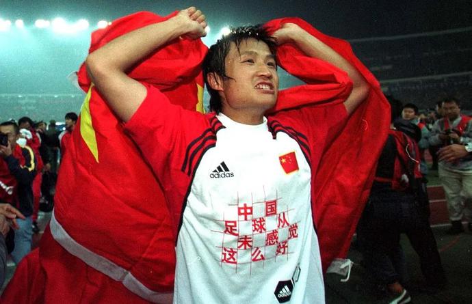 足球运动员吴承瑛现状,吴承瑛是中国最好的左后卫吗