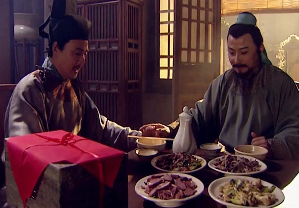 老婆被领导针对怎么劝她,老婆被领导批评怎么做