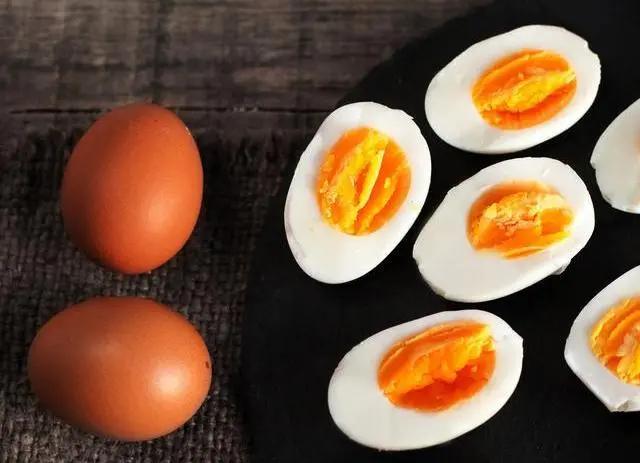 狗狗肠胃不好吃点什么食物比较好,狗狗不能吃的几种食物你了解多少