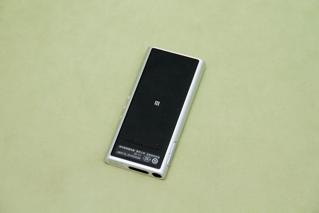 索尼zx300a播放器深度评测,索尼zx300a跟索尼zx505哪个音质好