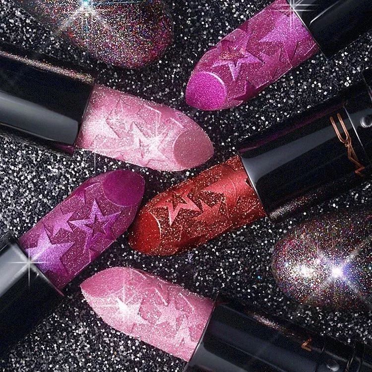 mac2019圣诞限定高光是什么,mac圣诞套装试色2019